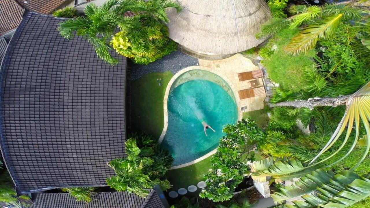 Villa Kubu Seminyak 외부 사진