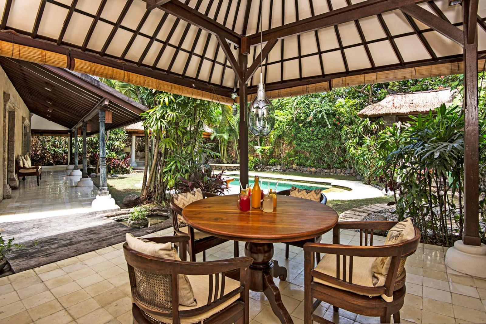 Villa Kubu Seminyak 외부 사진